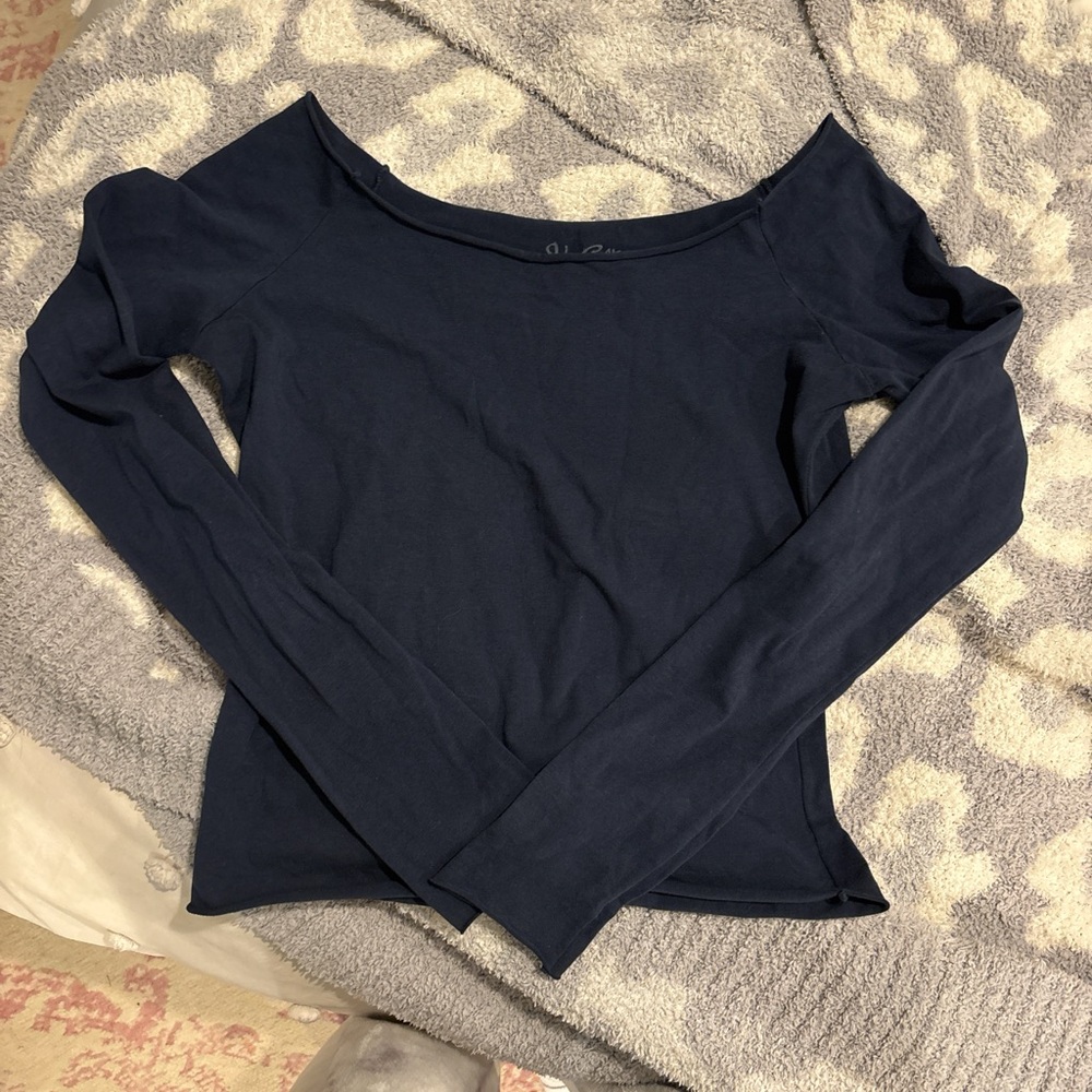 Brandy Melville Blue Fitted Asymmetrical top